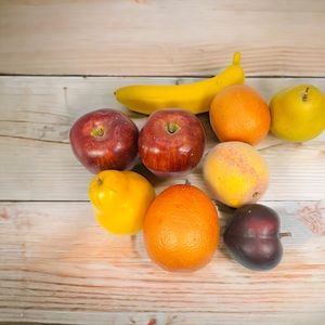Vintage Plastic Fruit Lot Of 9 Oranges Apples Pear Plum Banana Peach Home Decor